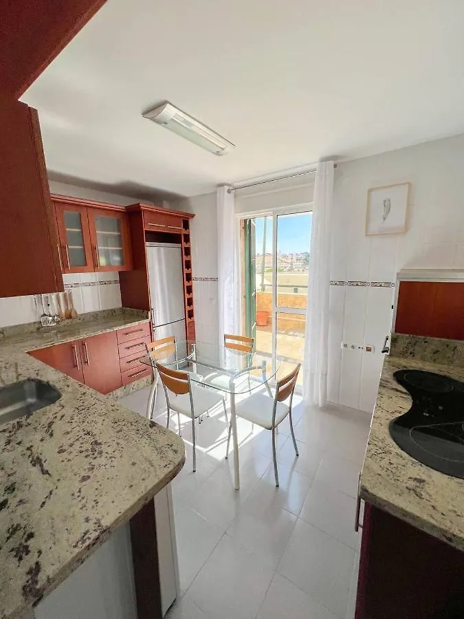 Playaquebrada Beach & Pool Cozy Flat Бенальмадена